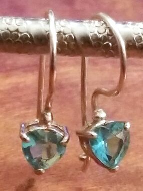Vintage 925 Sterling Silver Blue Topaz Heart Shaped Dangle Earrings